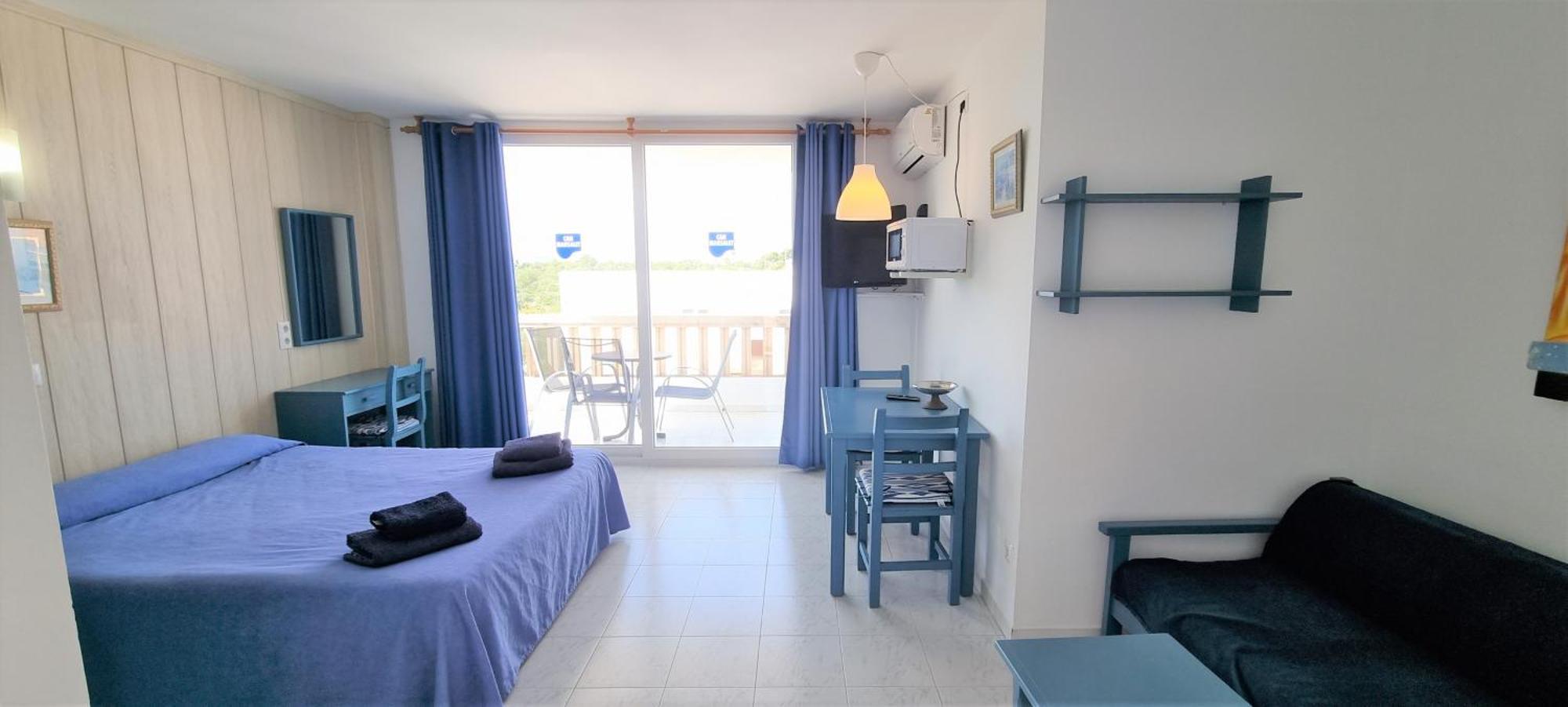 Apartamentos Can Marsalet Portocolom  Room photo